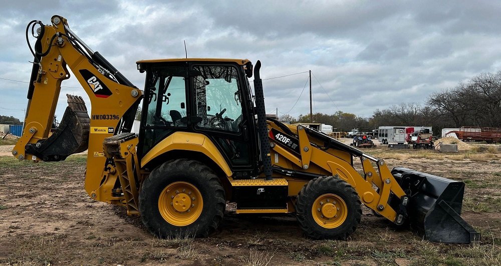 2018 Caterpillar 420F2 IT Backhoe