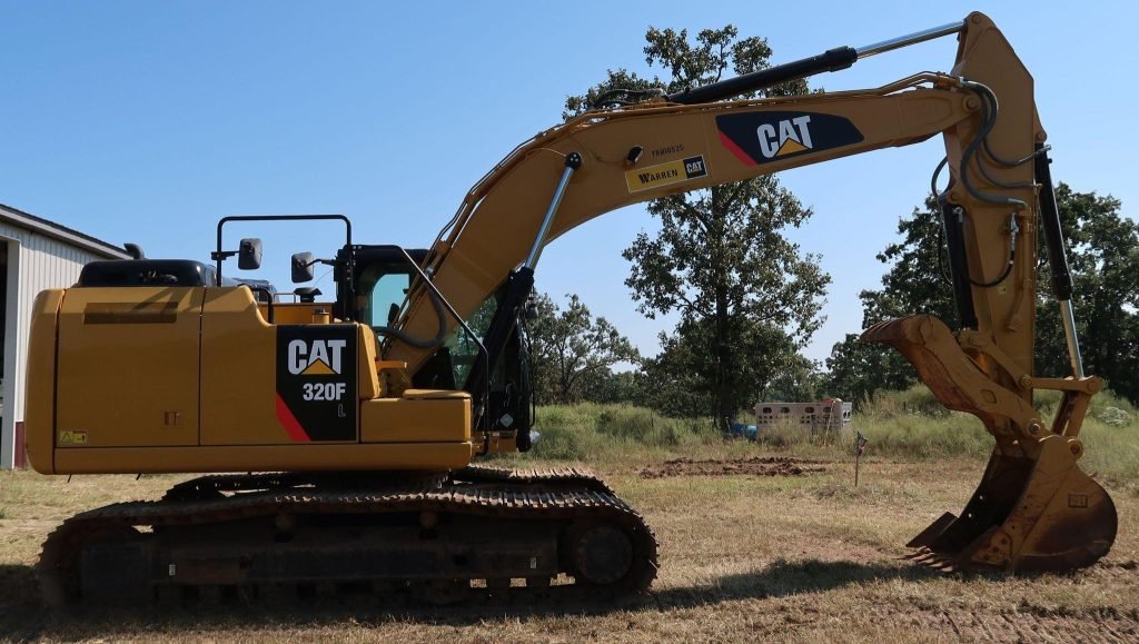 2017 Caterpillar 320F L Excavator